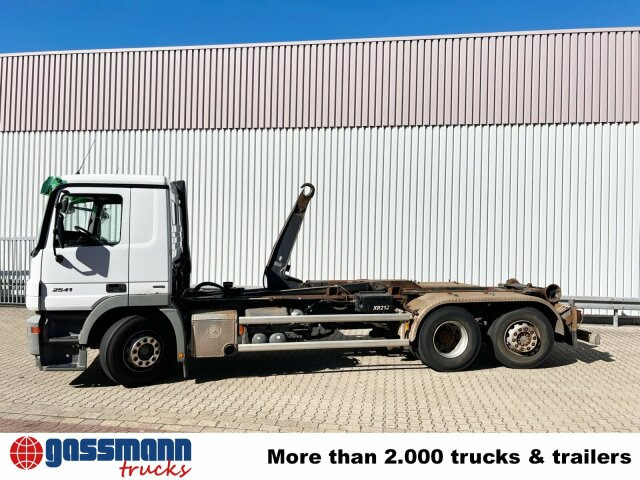 Hákový nosič kontejnerů Mercedes-Benz Actros 2541 L 6x2/48 Retarder, Lenk-/Liftachse: obrázek 15