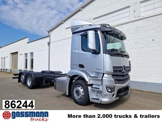 Mercedes-Benz Actros 2553 LL 6x2, Retarder, Liftachse, - Podvozek s kabinou: obrázek 1 Mercedes-Benz Actros 2553 LL 6x2, Retarder, Liftachse, - Podvozek s kabinou: obrázek 1