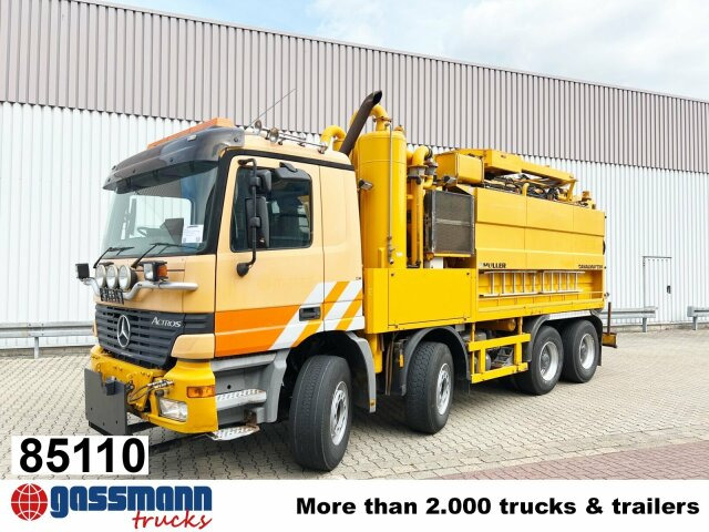 Mercedes-Benz Actros 3243 K 8x4/4, Müller Saug- und - Zametací vůz: obrázek 1 Mercedes-Benz Actros 3243 K 8x4/4, Müller Saug- und - Zametací vůz: obrázek 1