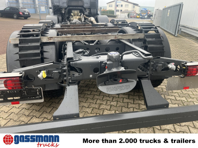 Mercedes-Benz Arocs 3251 L 8x4/4, mit Motorabtrieb C plus NA - Podvozek s kabinou: obrázek 4 Mercedes-Benz Arocs 3251 L 8x4/4, mit Motorabtrieb C plus NA - Podvozek s kabinou: obrázek 4