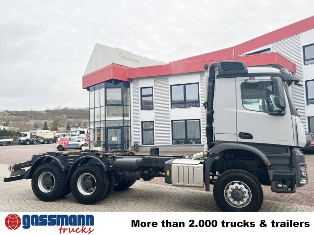 Nový Hákový nosič kontejnerů Mercedes-Benz Arocs 3340/46 A 6x6/39, Grounder: obrázek 9