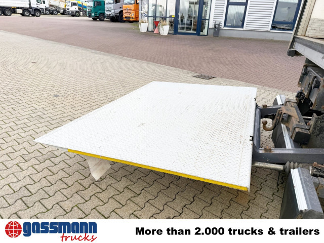 Mercedes-Benz Atego 1330 4x4, Iso-Koffer mit Heizung, LBW - Skříňový nákladní auto: obrázek 2 Mercedes-Benz Atego 1330 4x4, Iso-Koffer mit Heizung, LBW - Skříňový nákladní auto: obrázek 2