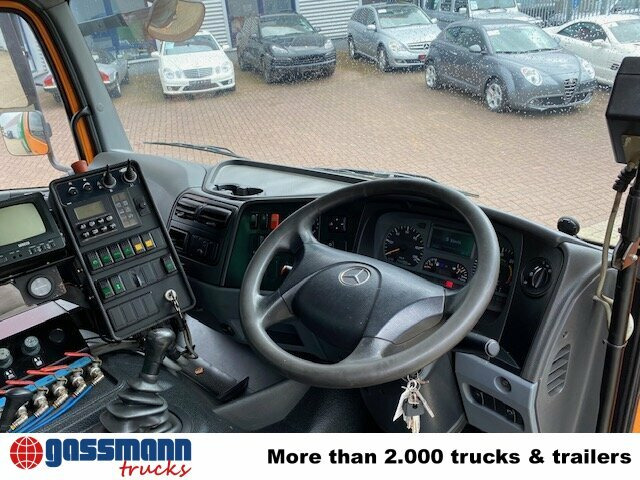 Mercedes-Benz Atego 1524 L 4x2 Kehrmaschine FAUN Viajet - Zametací vůz: obrázek 3 Mercedes-Benz Atego 1524 L 4x2 Kehrmaschine FAUN Viajet - Zametací vůz: obrázek 3