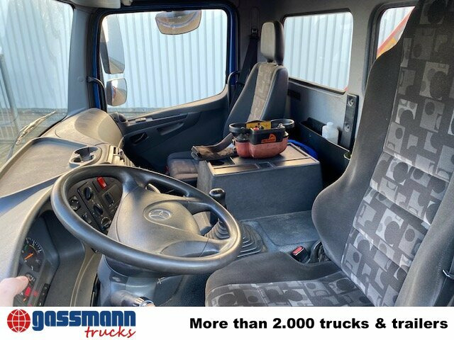 Mercedes-Benz Axor 1828 L 4x2 mit Kran Palfinger PK 9501, Funk - Nákladní automobil valníkový/ Plošinový, Auto s hydraulickou rukou: obrázek 5 Mercedes-Benz Axor 1828 L 4x2 mit Kran Palfinger PK 9501, Funk - Nákladní automobil valníkový/ Plošinový, Auto s hydraulickou rukou: obrázek 5