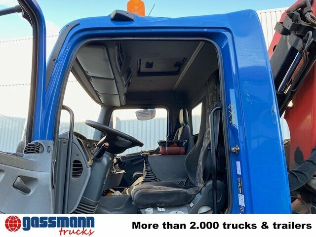 Mercedes-Benz Axor 1828 L 4x2 mit Kran Palfinger PK 9501, Funk - Nákladní automobil valníkový/ Plošinový, Auto s hydraulickou rukou: obrázek 4 Mercedes-Benz Axor 1828 L 4x2 mit Kran Palfinger PK 9501, Funk - Nákladní automobil valníkový/ Plošinový, Auto s hydraulickou rukou: obrázek 4