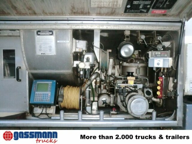 Mercedes-Benz SK 1824 L 4x2, Esterer Tankaufbau ca. 13.100l, 2 - Cisternové vozidlo: obrázek 2 Mercedes-Benz SK 1824 L 4x2, Esterer Tankaufbau ca. 13.100l, 2 - Cisternové vozidlo: obrázek 2