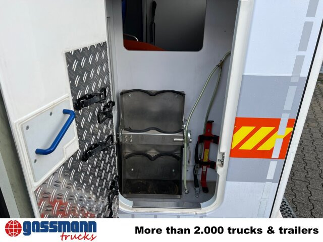 Mercedes-Benz Sprinter 313 CDI 4x2, Rettungswagen - Furgon: obrázek 2 Mercedes-Benz Sprinter 313 CDI 4x2, Rettungswagen - Furgon: obrázek 2