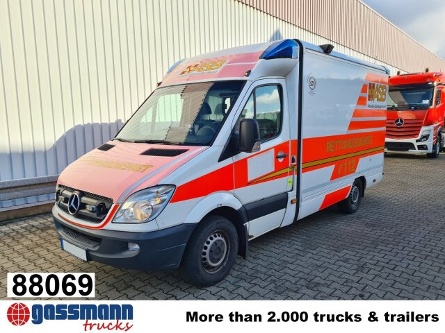 Mercedes-Benz Sprinter 316 KA 4x2, Rettungswagen - Furgon: obrázek 1 Mercedes-Benz Sprinter 316 KA 4x2, Rettungswagen - Furgon: obrázek 1