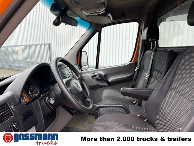 Mercedes-Benz Sprinter 515 CDI 4x2 - Furgon: obrázek 3 Mercedes-Benz Sprinter 515 CDI 4x2 - Furgon: obrázek 3