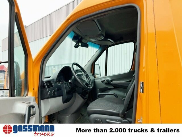 Mercedes-Benz Sprinter 515 CDI 4x2 - Furgon: obrázek 2 Mercedes-Benz Sprinter 515 CDI 4x2 - Furgon: obrázek 2