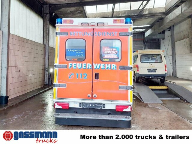 Mercedes-Benz Sprinter 516 CDI 4x2, Rettungswagen, Retarder - Furgon: obrázek 4 Mercedes-Benz Sprinter 516 CDI 4x2, Rettungswagen, Retarder - Furgon: obrázek 4