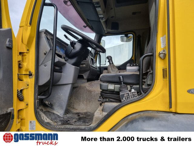 Renault Kerax 380.26 6x4, Bordmatik links - Sklápěč: obrázek 2 Renault Kerax 380.26 6x4, Bordmatik links - Sklápěč: obrázek 2