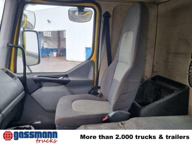 Renault Kerax 380.26 6x4, Bordmatik links - Sklápěč: obrázek 3 Renault Kerax 380.26 6x4, Bordmatik links - Sklápěč: obrázek 3