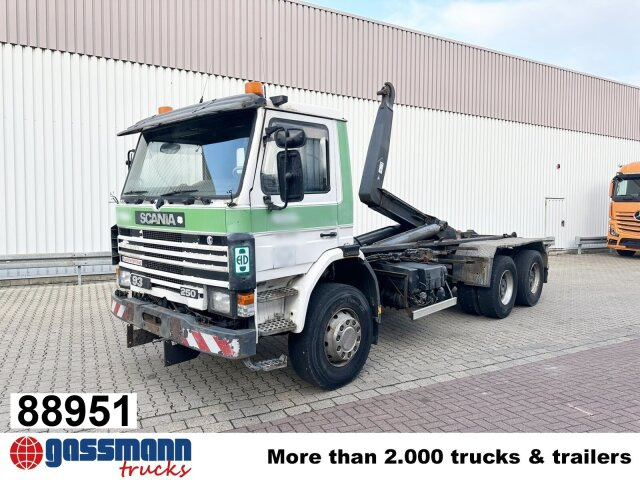 Scania P93 HK 250 6x4L, Abrollkipper - Hákový nosič kontejnerů: obrázek 1 Scania P93 HK 250 6x4L, Abrollkipper - Hákový nosič kontejnerů: obrázek 1