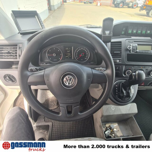Volkswagen T5 2.0 TDI, Krankenwagen - Pohotovostní vůz: obrázek 4 Volkswagen T5 2.0 TDI, Krankenwagen - Pohotovostní vůz: obrázek 4