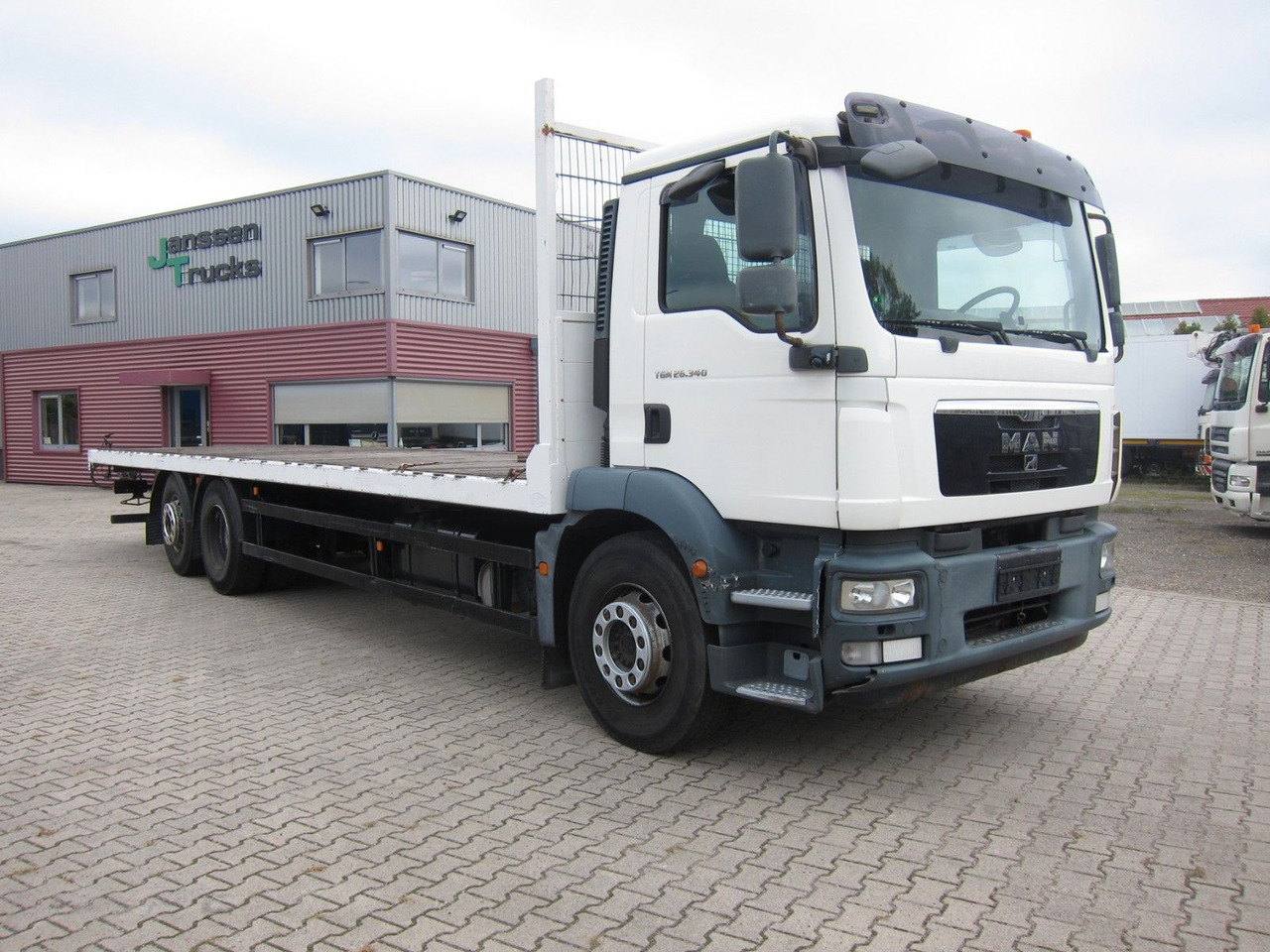 MAN TGM 26 340 6X2*4 BL Plateau Manual - Nákladní automobil valníkový/ Plošinový: obrázek 1 MAN TGM 26 340 6X2*4 BL Plateau Manual - Nákladní automobil valníkový/ Plošinový: obrázek 1