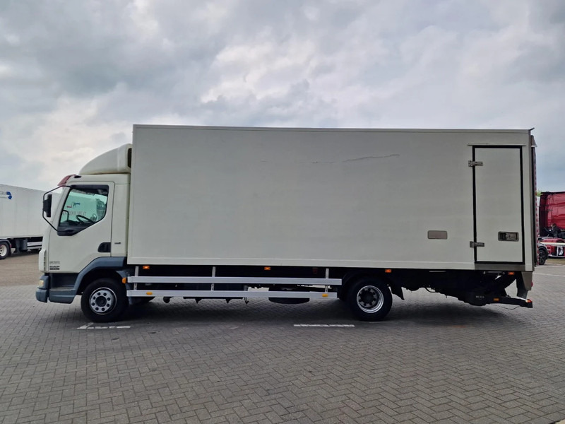 DAF LF 45.170 - Box - Loadlift - Manual gearbox - Old Tacho - Skříňový nákladní auto: obrázek 4 DAF LF 45.170 - Box - Loadlift - Manual gearbox - Old Tacho - Skříňový nákladní auto: obrázek 4