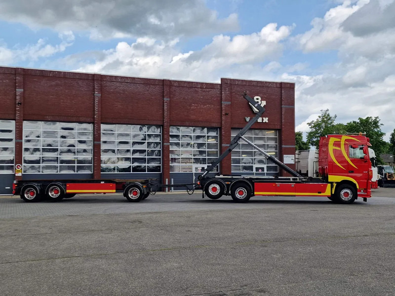 Nákladní auto - kabelový systém DAF XF 440 SpaceCab 6x2*4 - VDL Hooklift 21T + GS Meppel trailer 2004: obrázek 9
