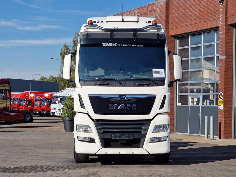 MAN TGX 26.500 6x2 XXL - Chassis - Full air - Night clima - AS Tronic - - Podvozek s kabinou: obrázek 2 MAN TGX 26.500 6x2 XXL - Chassis - Full air - Night clima - AS Tronic - - Podvozek s kabinou: obrázek 2