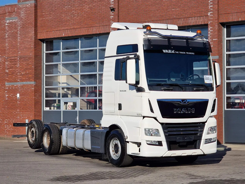 MAN TGX 26.500 6x2 XXL - Chassis - Full air - Night clima - AS Tronic - - Podvozek s kabinou: obrázek 1 MAN TGX 26.500 6x2 XXL - Chassis - Full air - Night clima - AS Tronic - - Podvozek s kabinou: obrázek 1