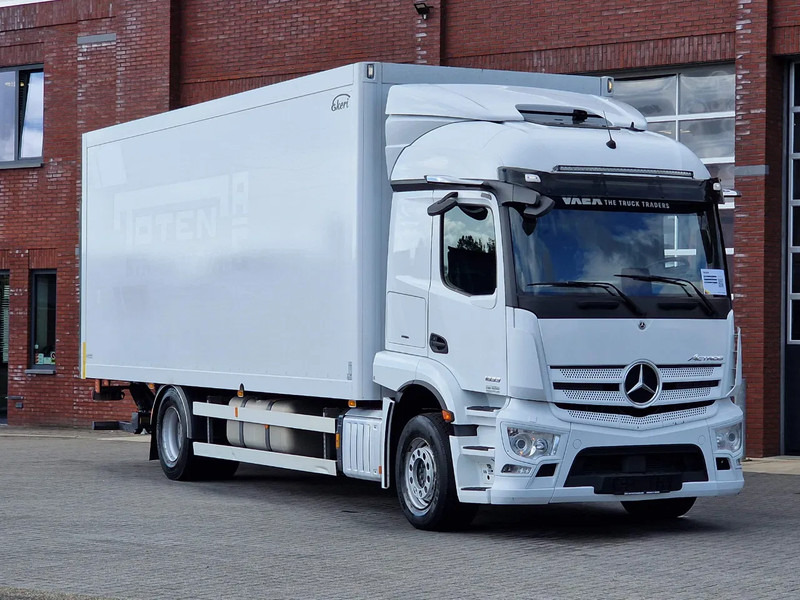Mercedes-Benz Actros 1833 4x2 - Box with sidedoors - Loadlift - Full air - Mirror cam - Skříňový nákladní auto: obrázek 1 Mercedes-Benz Actros 1833 4x2 - Box with sidedoors - Loadlift - Full air - Mirror cam - Skříňový nákladní auto: obrázek 1