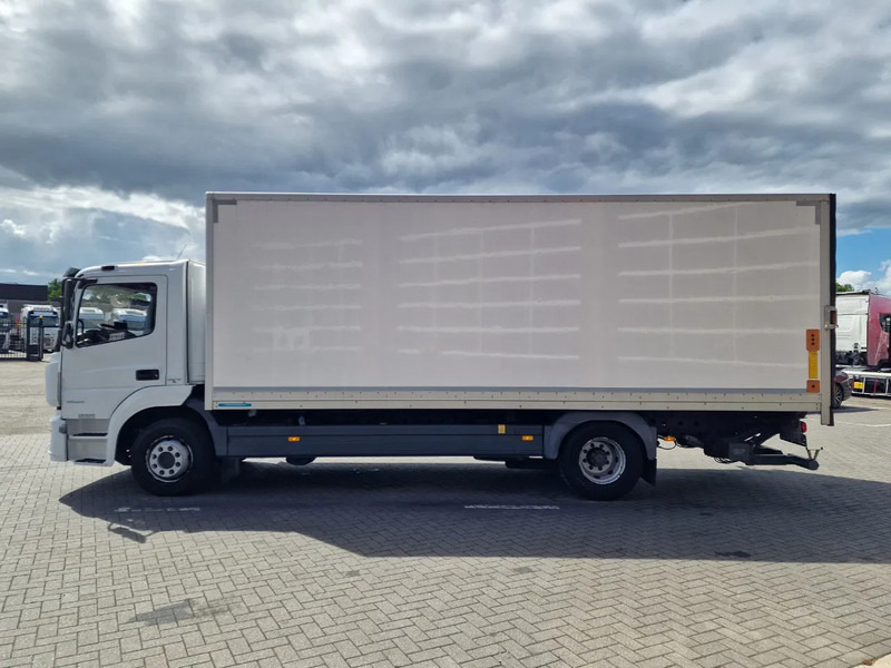 Mercedes-Benz Atego 4x2 - 170 KW/230PS - Box - Zepro loadlift - Euro 6 - Skříňový nákladní auto: obrázek 4 Mercedes-Benz Atego 4x2 - 170 KW/230PS - Box - Zepro loadlift - Euro 6 - Skříňový nákladní auto: obrázek 4
