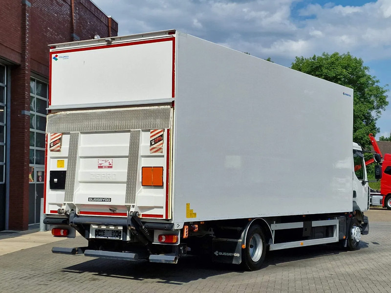 Skříňový nákladní auto Renault D16 250 4x2 Box with side doors - Zepro loadlift - Euro 6 - Low KM - Sleepercab: obrázek 10