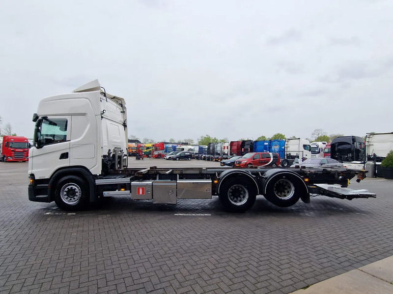 Scania G500 NGS Highline 6x2 - BDF - 4.75 WB - Retarder - Full air - Leather - Led - Kontejnérový podvozek/ Výměnná nástavba: obrázek 4 Scania G500 NGS Highline 6x2 - BDF - 4.75 WB - Retarder - Full air - Leather - Led - Kontejnérový podvozek/ Výměnná nástavba: obrázek 4