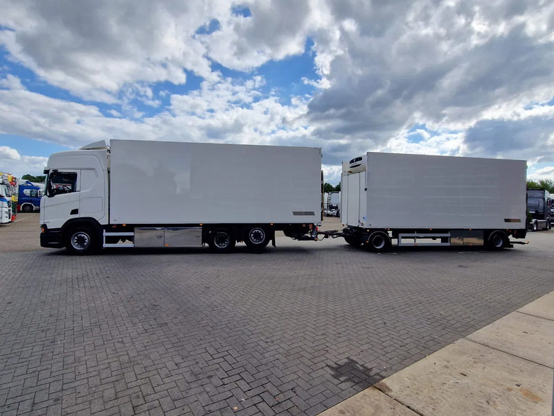 Scania R500 NGS 6x2*4 BussBygg Thermoking T-1000R frigo + 2020 HFR BussBygg trailer Thermoking T-1000R - Loadlift - Izotermický nákladní automobil: obrázek 4 Scania R500 NGS 6x2*4 BussBygg Thermoking T-1000R frigo + 2020 HFR BussBygg trailer Thermoking T-1000R - Loadlift - Izotermický nákladní automobil: obrázek 4