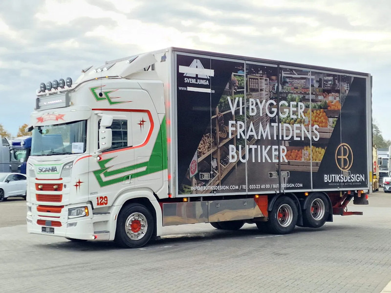 Scania R580 V8 NGS Highline 6x2 - Box with sidedoors - Loadlift - Retarder - Full air - 475 wb - Skříňový nákladní auto: obrázek 3 Scania R580 V8 NGS Highline 6x2 - Box with sidedoors - Loadlift - Retarder - Full air - 475 wb - Skříňový nákladní auto: obrázek 3