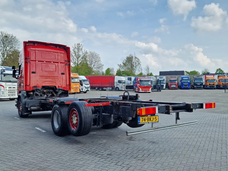 Scania R730 Topline 6x2*4 - Retarder - King of the Road - Night clima - Steering axle - Leather - Podvozek s kabinou: obrázek 5 Scania R730 Topline 6x2*4 - Retarder - King of the Road - Night clima - Steering axle - Leather - Podvozek s kabinou: obrázek 5