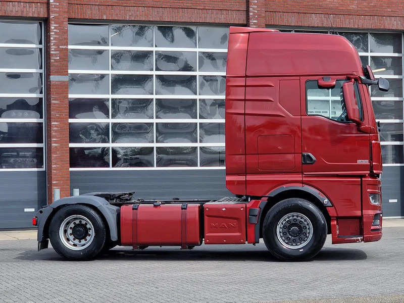 Tahač MAN TGX 18.510 4x2 - Retarder - Night clima - 2x tank - Navi - Full spoiler: obrázek 8