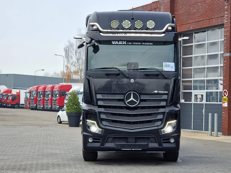 Mercedes-Benz Actros 2553 Gigaspace 6x2 - Retarder - Full air - 3.25 WB - Mirror cam - Tahač: obrázek 2 Mercedes-Benz Actros 2553 Gigaspace 6x2 - Retarder - Full air - 3.25 WB - Mirror cam - Tahač: obrázek 2