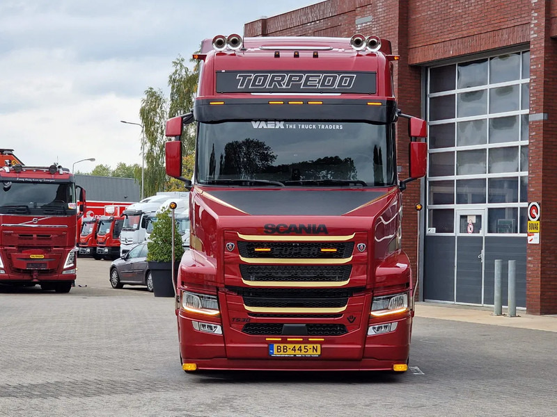 Scania 530ST V8 NGS Tuft R Torpedo - New - Full spec - BUFFL In- and Exterior - Show truck - Tahač: obrázek 3 Scania 530ST V8 NGS Tuft R Torpedo - New - Full spec - BUFFL In- and Exterior - Show truck - Tahač: obrázek 3