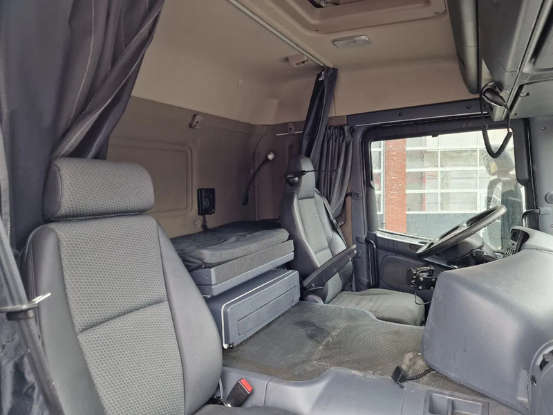 Tahač Scania P450 6x4 HUB reduction - PTO/Hydraulic - Euro 6 - Opti Cruise - Low KM: obrázek 20 Tahač Scania P450 6x4 HUB reduction - PTO/Hydraulic - Euro 6 - Opti Cruise - Low KM: obrázek 20