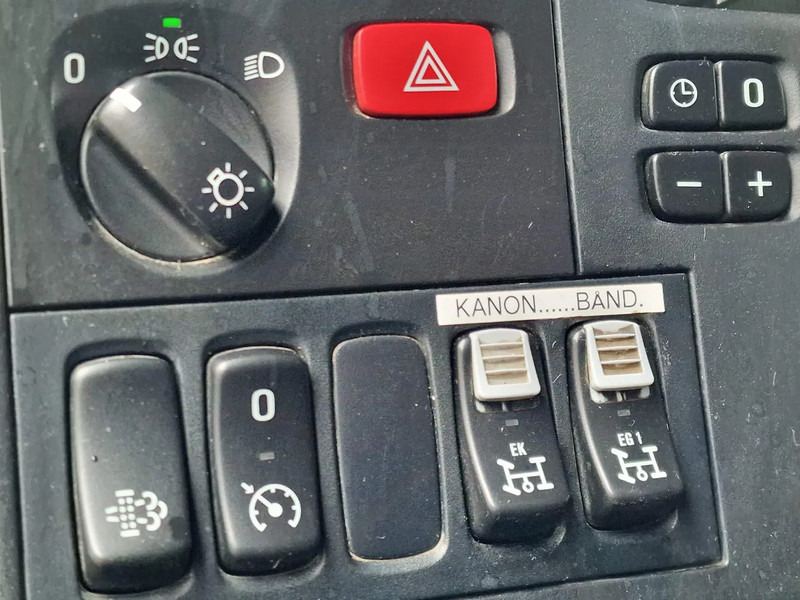 Tahač Scania P450 6x4 HUB reduction - PTO/Hydraulic - Euro 6 - Opti Cruise - Low KM: obrázek 18 Tahač Scania P450 6x4 HUB reduction - PTO/Hydraulic - Euro 6 - Opti Cruise - Low KM: obrázek 18