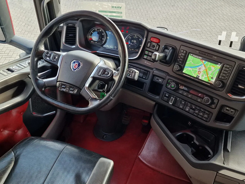 Tahač Scania S500 NGS Highline 4x2 - Retarder - Night clima - Full air - Custom interior - Full spoiler - 2 tank: obrázek 12