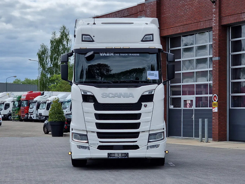 Scania S540 NGS Highline 6x4 - Retarder - Full air - Leather - Led - Fridge - TV - Tahač: obrázek 2 Scania S540 NGS Highline 6x4 - Retarder - Full air - Leather - Led - Fridge - TV - Tahač: obrázek 2