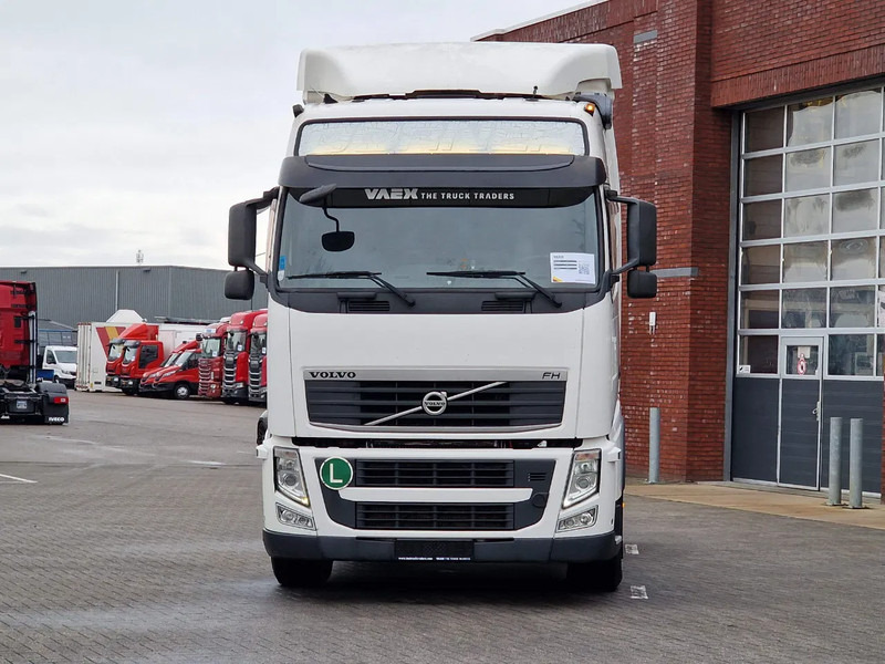 Volvo FH 13.460 Globetrotter 4x2 - Euro 5 EEV - 2x tank - Steel/Air - Fridge - Tahač: obrázek 2 Volvo FH 13.460 Globetrotter 4x2 - Euro 5 EEV - 2x tank - Steel/Air - Fridge - Tahač: obrázek 2