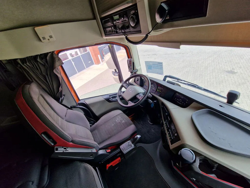 Tahač Volvo FH 13.500 6x4 - HMF 1153 K2 crane kran grua - Hydraulic - Lift axle - Euro 6: obrázek 14