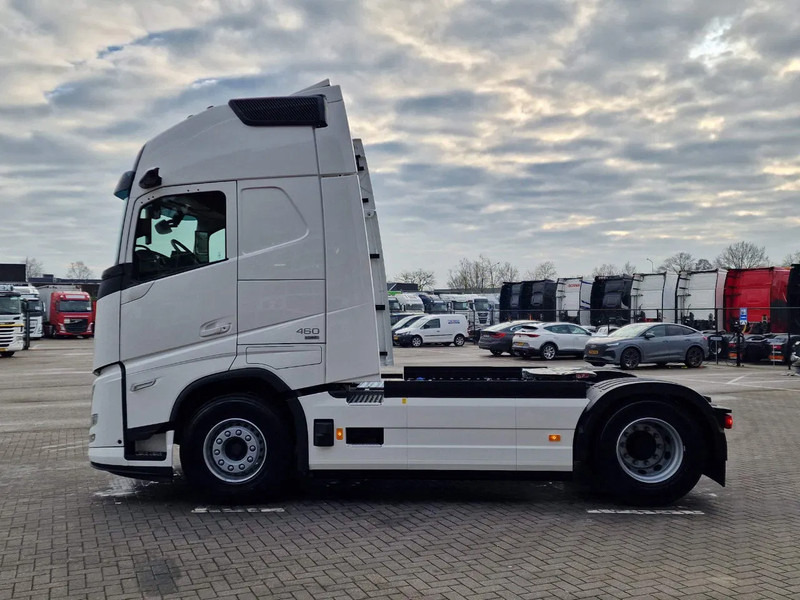 Volvo FH 13.500 Aero Globetrotter XL 4x2 - I Save - I parkcool - 2x tank - Mirror cams - Tahač: obrázek 4 Volvo FH 13.500 Aero Globetrotter XL 4x2 - I Save - I parkcool - 2x tank - Mirror cams - Tahač: obrázek 4