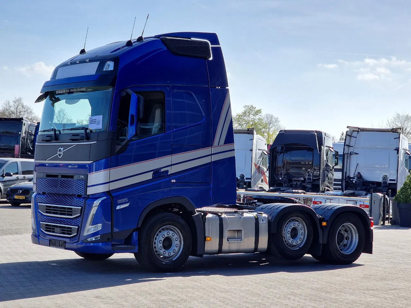 Volvo FH 13.500 Globetrotter XL 6x2 - I Save - I parkcool - Navi - Leather - Tahač: obrázek 3 Volvo FH 13.500 Globetrotter XL 6x2 - I Save - I parkcool - Navi - Leather - Tahač: obrázek 3