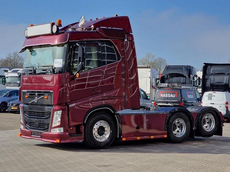 Volvo FH 13.540 Lowroof 6x2 - Show truck - Custom interior - Full air suspension - I parkcool - VEB+ - Tahač: obrázek 3 Volvo FH 13.540 Lowroof 6x2 - Show truck - Custom interior - Full air suspension - I parkcool - VEB+ - Tahač: obrázek 3