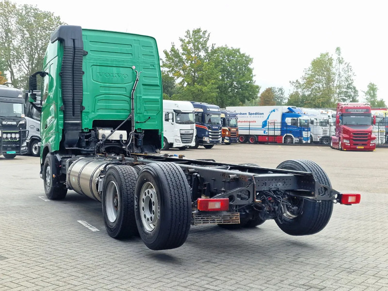 Volvo FH 13.460 Globetrotter 6x2 - Chassis - 4.60 WB - HUB Reduction - LNG - Podvozek s kabinou: obrázek 5 Volvo FH 13.460 Globetrotter 6x2 - Chassis - 4.60 WB - HUB Reduction - LNG - Podvozek s kabinou: obrázek 5
