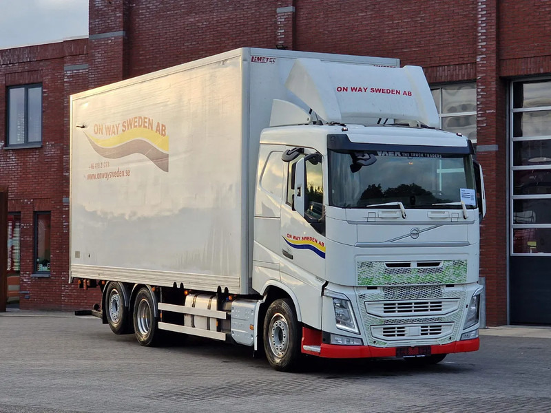 Volvo FH 13.460 lowroof 6x2 - Box with Sidedoors - 480 WB - Full air - Skříňový nákladní auto: obrázek 1 Volvo FH 13.460 lowroof 6x2 - Box with Sidedoors - 480 WB - Full air - Skříňový nákladní auto: obrázek 1