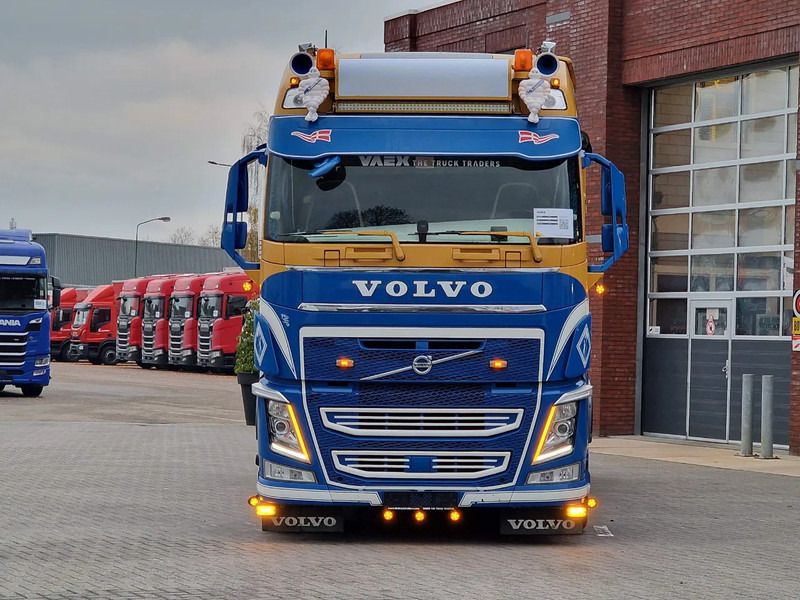 Volvo FH 13.540 Globetrotter 6x2 - 3 way tipper - Full air - I parkcool - Custom interior - Sklápěč: obrázek 4 Volvo FH 13.540 Globetrotter 6x2 - 3 way tipper - Full air - I parkcool - Custom interior - Sklápěč: obrázek 4