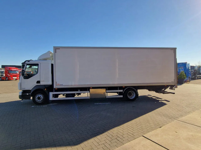 Volvo FL 250 4x2 Box truck, loading lift, 12T - Skříňový nákladní auto: obrázek 4 Volvo FL 250 4x2 Box truck, loading lift, 12T - Skříňový nákladní auto: obrázek 4