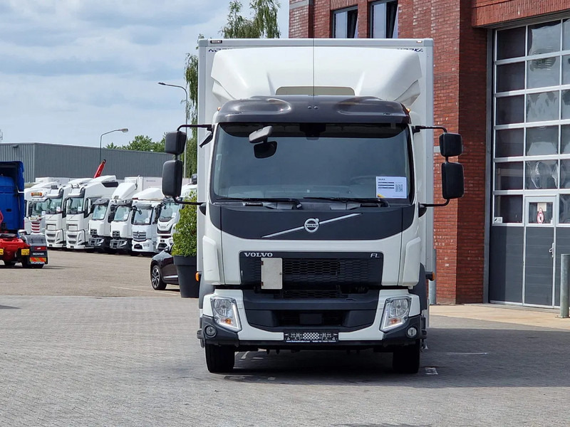Volvo FL 250 Closed box - Loadlift - Automatic gearbox - Camera - Skříňový nákladní auto: obrázek 2 Volvo FL 250 Closed box - Loadlift - Automatic gearbox - Camera - Skříňový nákladní auto: obrázek 2