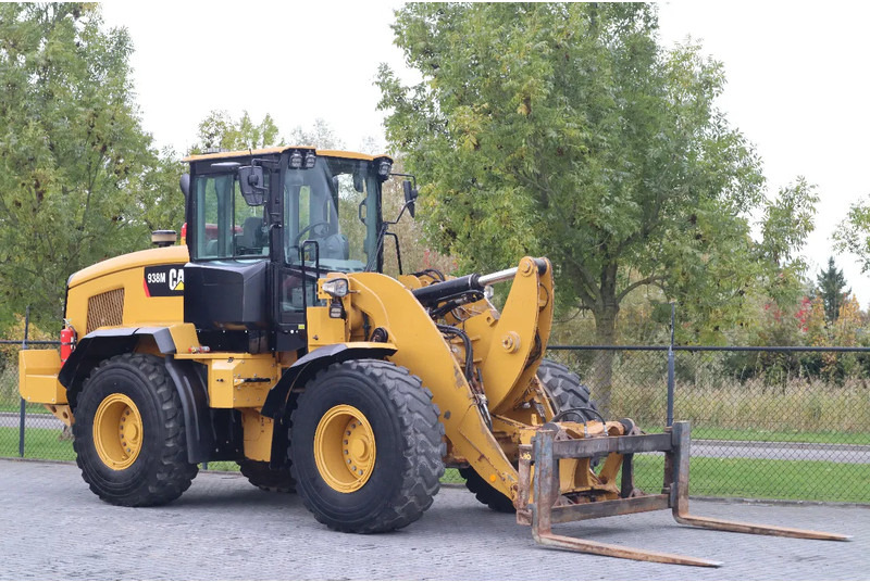 Caterpillar 938 M | 2X BUCKET | JIB | FORKS | BSS | GOOD CONDITION - Kolový nakladač: obrázek 5 Caterpillar 938 M | 2X BUCKET | JIB | FORKS | BSS | GOOD CONDITION - Kolový nakladač: obrázek 5
