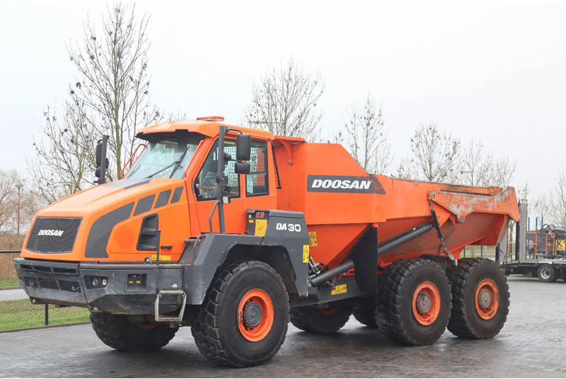 Doosan DA 30 | TAILGATE | AIRCO | GOOD CONDITION - Kloubový sklápěč: obrázek 2 Doosan DA 30 | TAILGATE | AIRCO | GOOD CONDITION - Kloubový sklápěč: obrázek 2